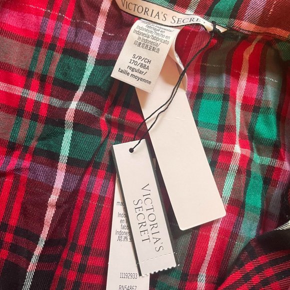 NWT Victoria Secret flannel Pajama Set - Picture 4 of 4